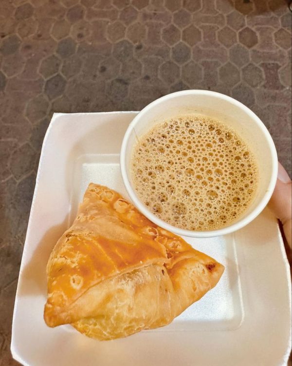 Coktail Samosa With Tea