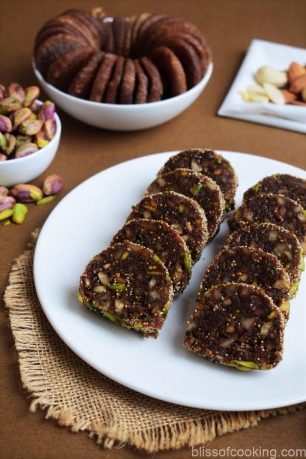 Dry Fruit Anjir Roll